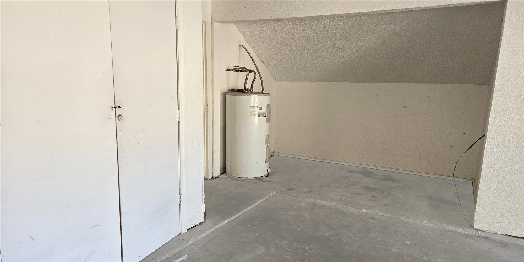 Extra Space Storage in 2 Car Garage