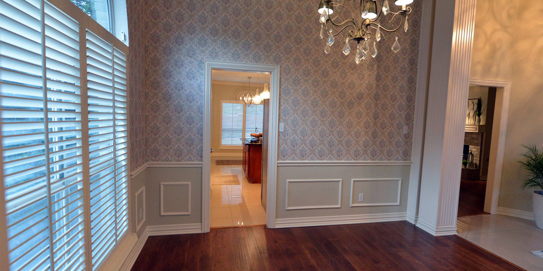 Formal Dining