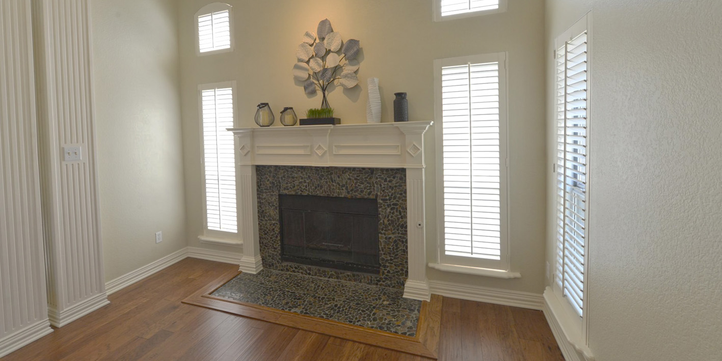 Formal Woodburning - Gas Starter Fireplace